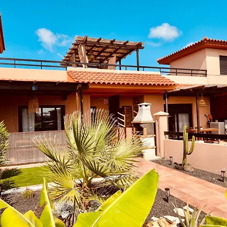 Stillvolle Mit Terrasse, Garten Und Grill